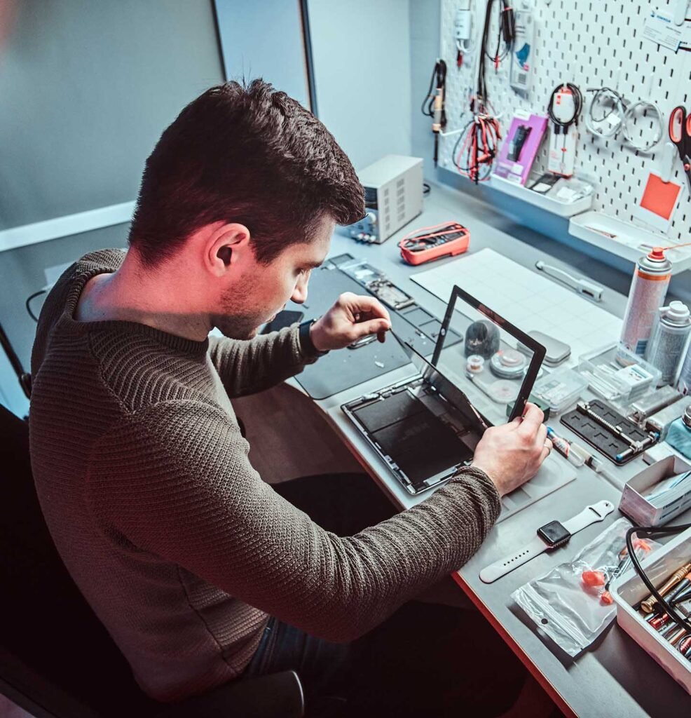 mobile repair shop in dubai